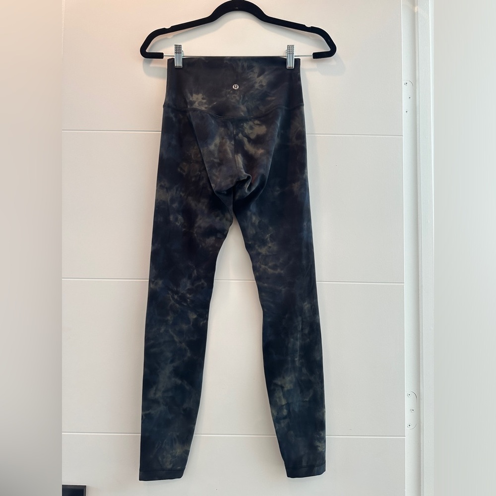 lululemon athletica Black Tie-Dye Leggings - Picture 8 of 10